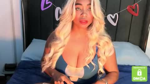 kylie white boobs online show from 02-06-26, 08:01