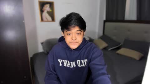 Snapshot of kyll_collins chatting on 12-11-24, 06:58 kyll_collins online show from 12-11-24, 06:58