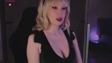 Kate online show from 07-31-26, 10:58