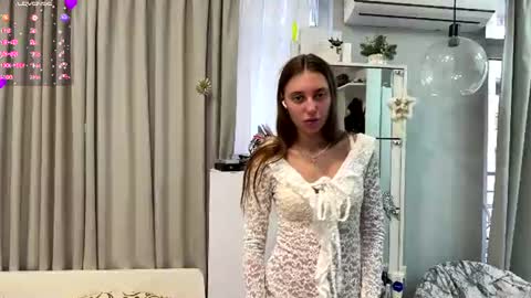 Selena online show from 08-01-26, 03:17