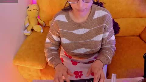 Kyomi online show from 03-19-26, 01:04