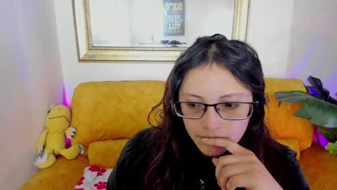 Kyomi online show from 04-27-26, 12:14