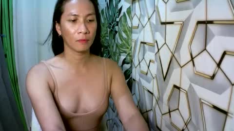 kyutshyne online show from 04-18-26, 07:07