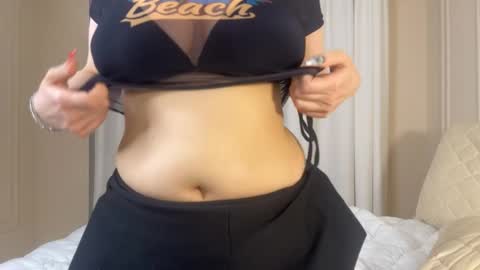 lina online show from 10-14-25, 11:16