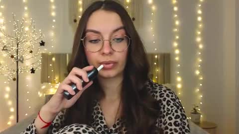 Margo  online show from 01-16-26, 03:49