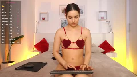 Viktoria White  online show from 03-30-26, 05:41