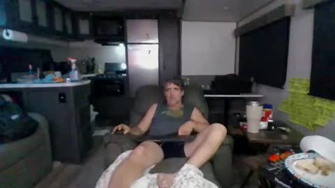 l8tniter online show from 12-19-25, 10:11