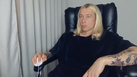 Adonis online show from 09-10-25, 06:57