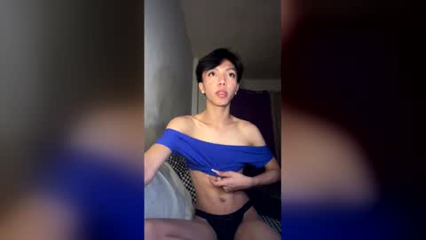 Laura online show from 12-20-25, 12:34