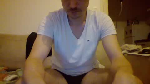 Snapshot of labelette007 chatting on 01-25-25, 02:04 labelette007 online show from 01-25-25, 02:04