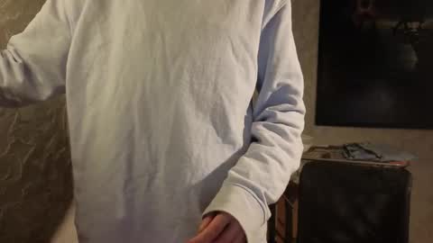 Snapshot of labour_guy chatting on 11-18-25, 07:24 Marco online show from 11-18-25, 07:24