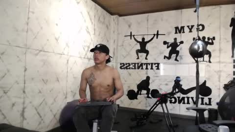 Snapshot of labrinthteasing chatting on 11-12-25, 03:12 labrinthteasing online show from 11-12-25, 03:12