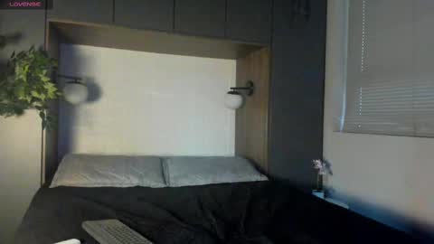 Snapshot of labrinthteasing chatting on 11-20-25, 01:11 labrinthteasing online show from 11-20-25, 01:11