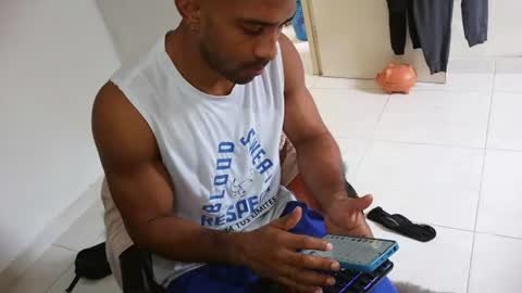 Bruno Smith online show from 06-17-26, 04:19