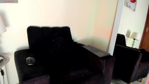 Snapshot of lace_victoria chatting on 05-22-26, 01:24 lace_victoria online show from 05-22-26, 01:24