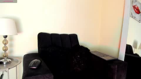 Snapshot of lace_victoria chatting on 05-30-26, 12:30 lace_victoria online show from 05-30-26, 12:30