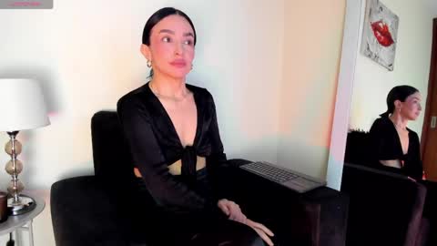 Snapshot of lace_victoria chatting on 06-02-26, 12:45 lace_victoria online show from 06-02-26, 12:45
