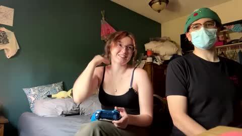 lacedinsin online show from 09-08-25, 04:39