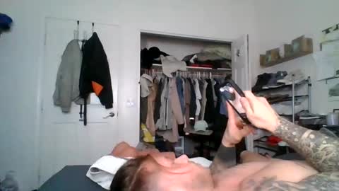 lacrioxcum18 online show from 02-09-25, 11:25