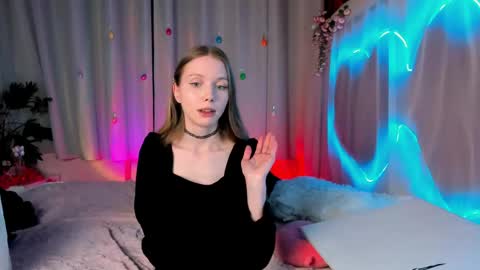 Lada online show from 04-23-26, 12:29