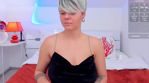 Snapshot of lady_alibi chatting on 03-01-25, 03:16 AliCooper online show from 03-01-25, 03:16