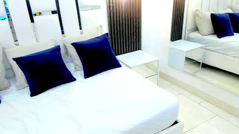 Snapshot of lady_boox chatting on 04-04-26, 01:52 Lady online show from 04-04-26, 01:52