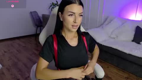Snapshot of lady_charm__ chatting on 07-16-26, 05:13 Mira online show from 07-16-26, 05:13