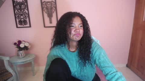 Karla - Instagram   lady karla1 online show from 12-05-24, 08:33