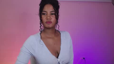 Karla - Instagram   lady karla1 online show from 02-19-25, 12:03