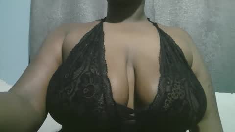 lady_dearra online show from 11-01-25, 06:04