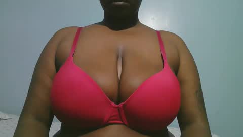 lady_dearra online show from 02-12-26, 03:12