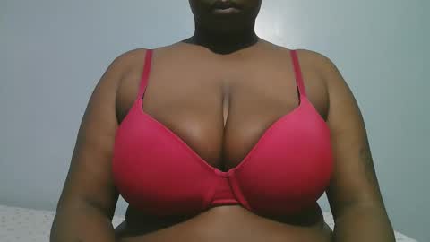 lady_dearra online show from 02-13-26, 03:46