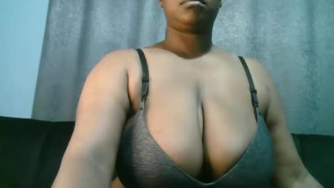 lady_dearra online show from 06-09-26, 02:45