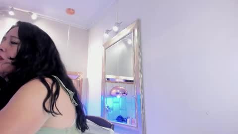    online show from 11-06-25, 07:15