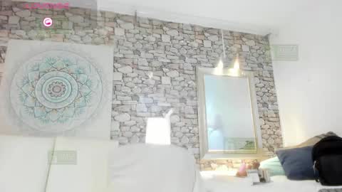    online show from 04-18-26, 07:58