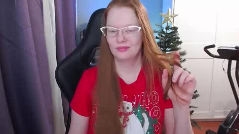 Snapshot of lady_inari chatting on 12-22-25, 10:29 Angelika online show from 12-22-25, 10:29