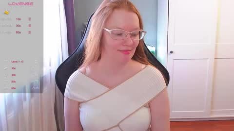 Snapshot of lady_inari chatting on 02-23-26, 12:13 Angelika online show from 02-23-26, 12:13