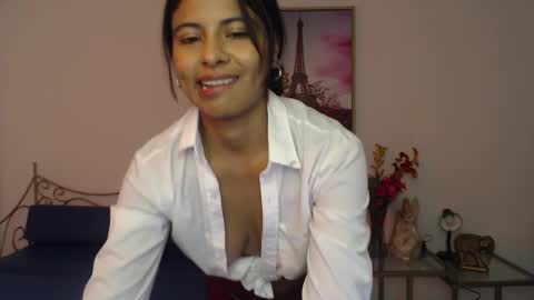 Lady Isabella online show from 06-03-26, 02:33