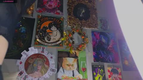 Snapshot of lady_lucky_love chatting on 09-17-25, 05:14 KENDALL NATHANPVT IS OPEN online show from 09-17-25, 05:14