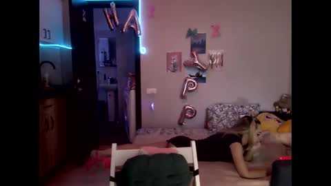 Snapshot of lady_smile69 chatting on 10-01-25, 05:46 lady_smile69 online show from 10-01-25, 05:46