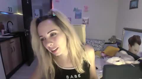 Snapshot of lady_smile69 chatting on 10-30-25, 06:41 lady_smile69 online show from 10-30-25, 06:41