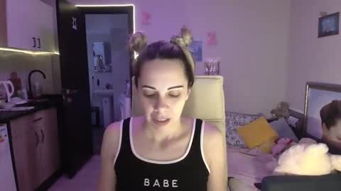 Snapshot of lady_smile69 chatting on 11-01-25, 03:03 lady_smile69 online show from 11-01-25, 03:03