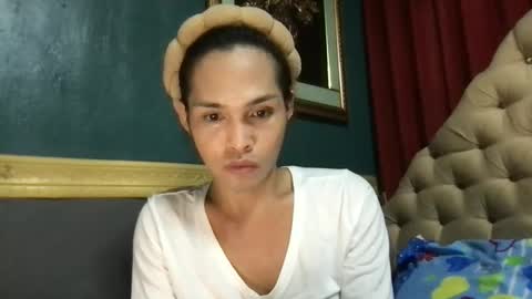 Snapshot of lady_sovereign chatting on 06-04-26, 04:02 M MMY online show from 06-04-26, 04:02
