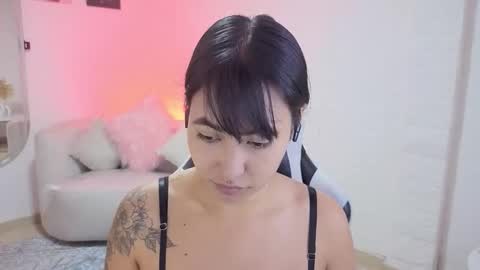 Lady Violet Bridgerton online show from 01-06-26, 08:45