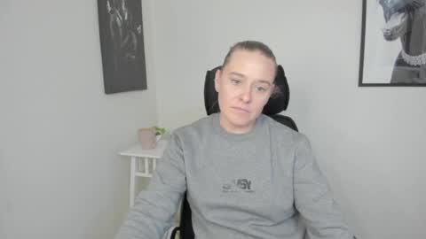 ALESSA online show from 07-13-26, 05:43