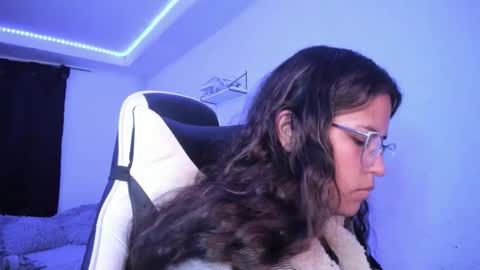  Lady  online show from 02-17-26, 02:30