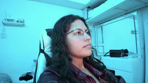  Lady  online show from 04-22-26, 04:15