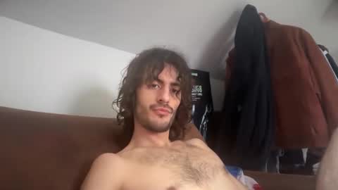 Snapshot of ladycan_tfeeling chatting on 11-08-25, 12:16 ladycan_tfeeling online show from 11-08-25, 12:16