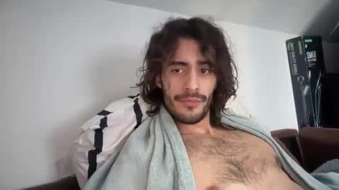 Snapshot of ladycan_tfeeling chatting on 11-20-25, 08:14 ladycan_tfeeling online show from 11-20-25, 08:14