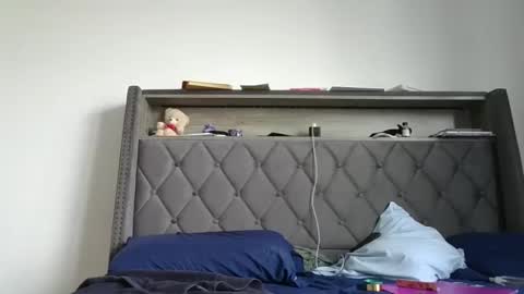 Snapshot of ladycinnabon chatting on 02-19-25, 07:48 Stephanie online show from 02-19-25, 07:48